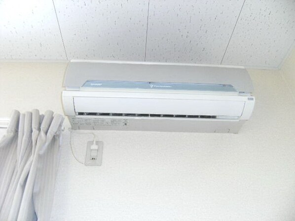 レオパレスWAKABAsekiの物件内観写真